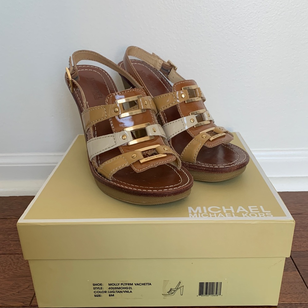 MICHEAL Michael Kors “Molly” platform size 8